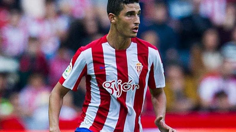 آيت عثمان يعود للدرجة الثانية الإسبانية