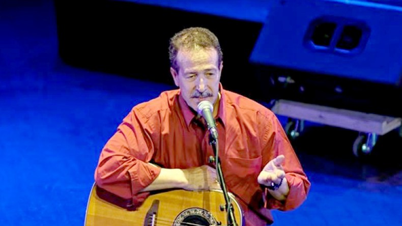 ملتقى دولي حول أعمال لونيس آيت منقلات بجامعة تيزي وزو