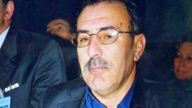 آيت أحمد مجاهد.. حناشي وطني.. فمن تكون يا آيت حمودة؟