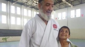 عجال: الجزائر همشتني.. أمريكا ودول أوروبية تطلبني لتكوين رياضييها