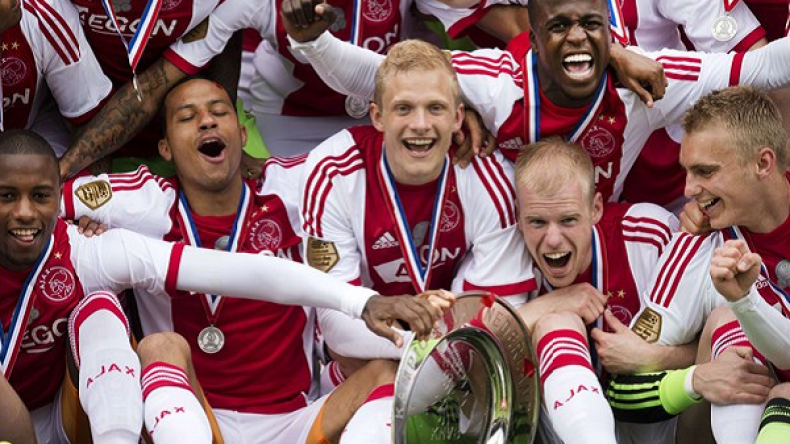 أجاكس يتوّج بلقب هولندا للموسم الرابع تواليا