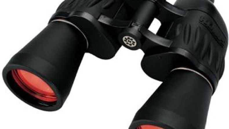 يفوز بمنظار في ماليزيا فيجد نفسه متهما في الجزائر