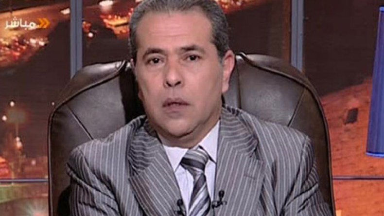 عودة قناة الفراعين للبث بعد اعتذار عكاشة عن حماقاته