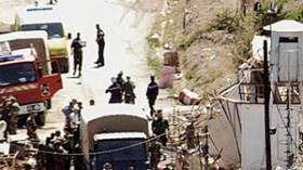 تفخيخ سيارة نقل الخبز لتفجير ثكنة عسكرية بالأخضرية