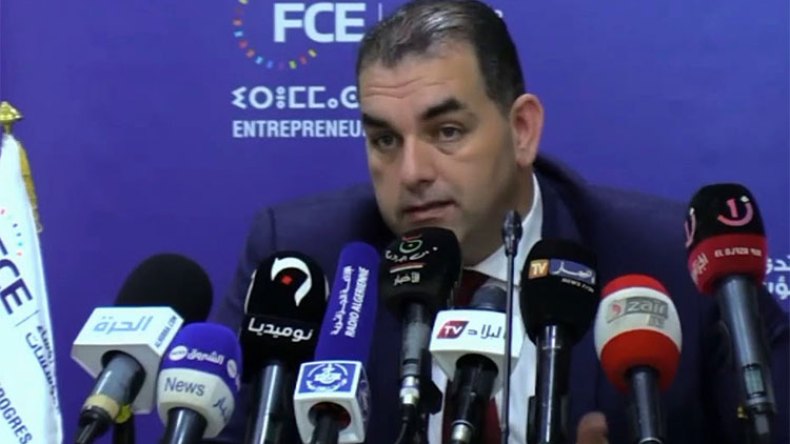 نصف مليون عامل تم تسريحهم وعلى الحكومة إنقاذ المؤسسات!