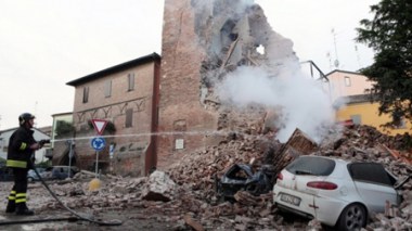 Séisme en Italie: six morts et une cinquantaine de blessés