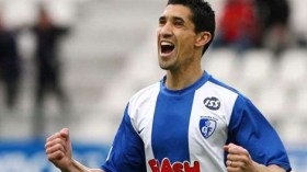 “الشاب” أكرور يحرج “شيوخ” هجوم المنتخب الوطني!