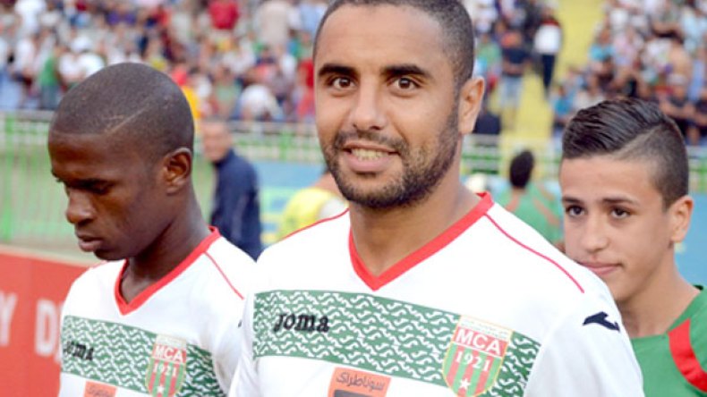 رايسي يتعرض لضغوطات للاحتفاظ بأكساس