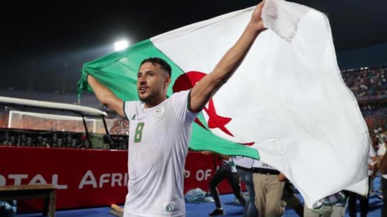 بلايلي: أعتذرُ إلى بلماضي والجمهور الجزائري