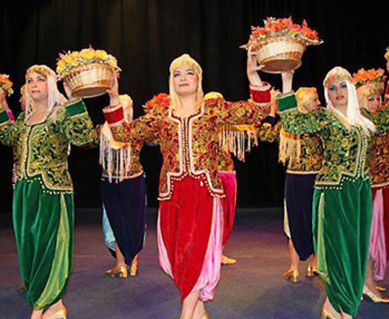 Le consul général d'Algérie au Canada: « Les danseurs du ballet national ne sont pas des “Harragas” »