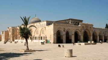 القدس أصدق إنباء من الخطب