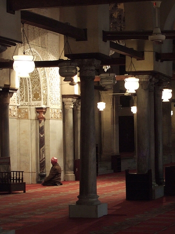 Les Zaouïas : Regards Croisés sur un Symbole « très » National