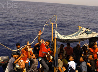 L’ambassadeur d’Espagne à Alger nie la brûlure de corps de Harragas algériens