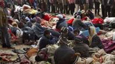 Libye: une ville à l'est de Tripoli cernée par les forces loyalistes