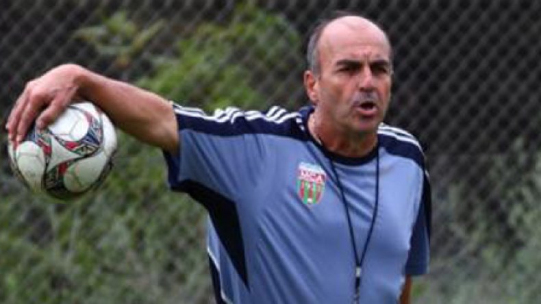 ألان ميشال : “اللاعبون عبروا عن غضبهم والفوز باللقب ممكن”