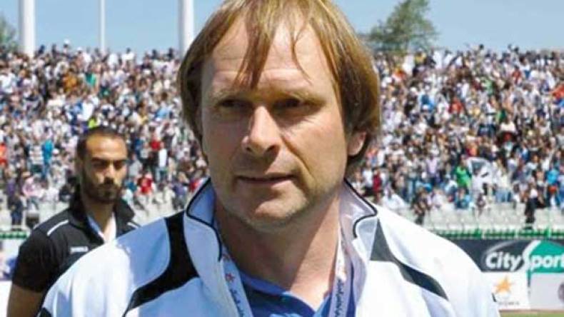 مولودية بجاية: غيغر يطالب بلقاءين وديين قبل العيد