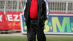 ميشال يشترط تعويضات قبل الرحيل وجواد يتصل بفرڤاني