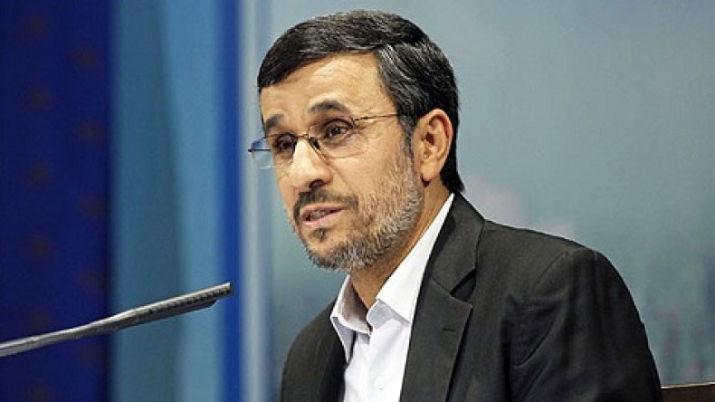 نجاد مستعد لأن يكون أول رائد فضاء إيراني
