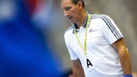 آلان بورت يحذر من المغرب ويشيد ببراعة حارسه