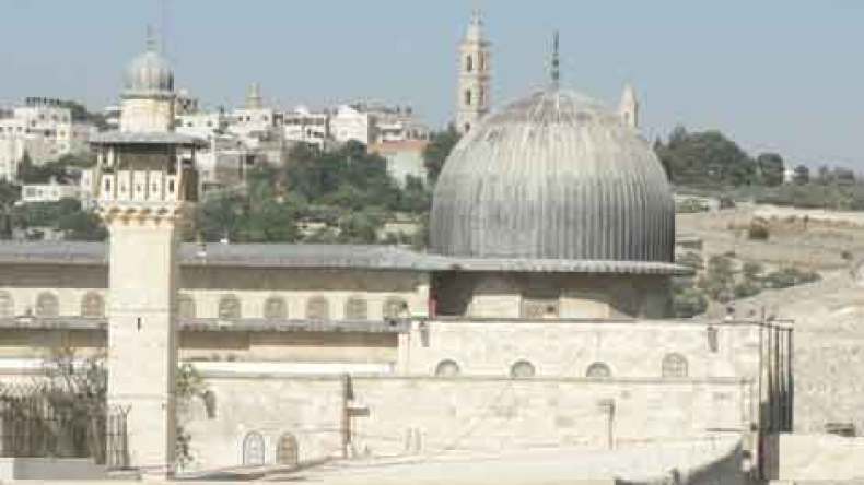 المسجد الأقصى تعرض لـ139 “انتهاك صارخ” خلال عامين من إسرائيل