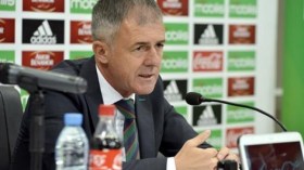 ألكاراز يعلن عن قائمة 23 لاعبا بداية الأسبوع المقبل