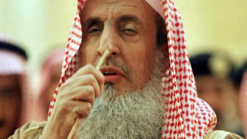 مفتي السعودية: “داعش” أسوأ من الكفار