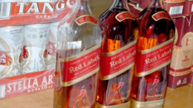 أكبر تعاونية فلاحية في الجزائر تبيع الخمور بالتجزئة والجملة