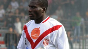 إدارة بلوزداد تشترط 200 ألف أرور لتسريح أليكس إلى أوروبا