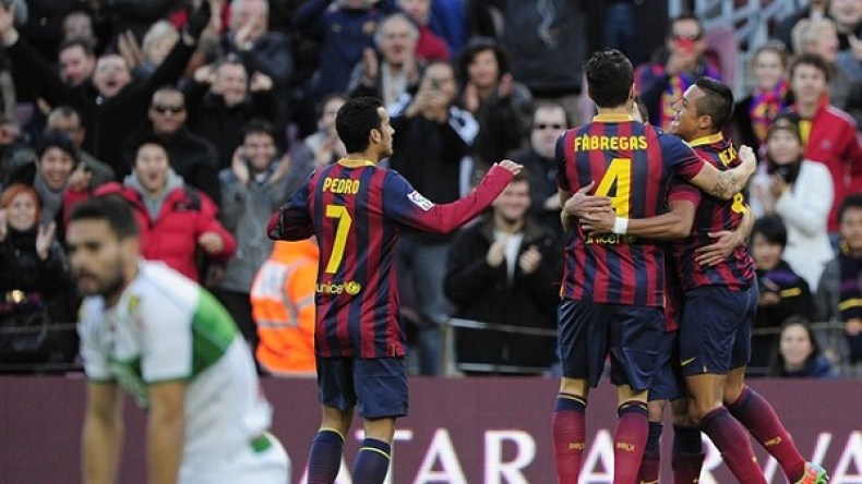 برشلونة يستعيد صدارة “الليغا”.. وإشبيلية يستمر في صحوته