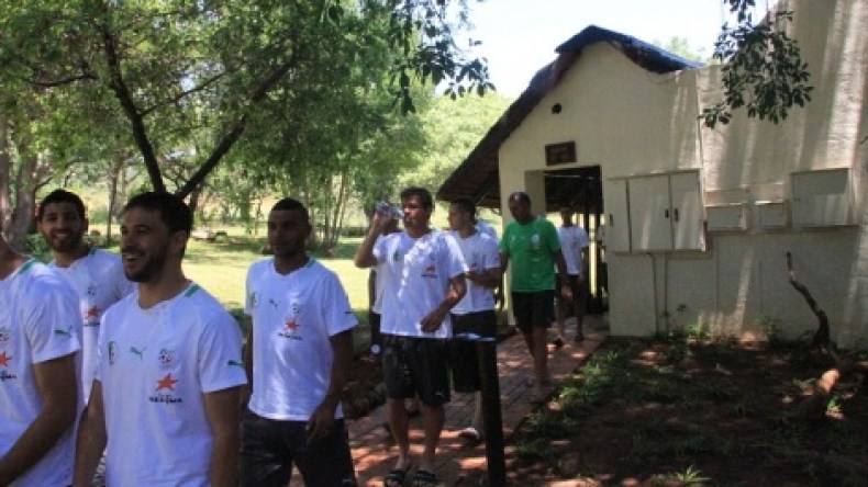 لاعبو “الخضر” في نزهة تأهّبا لمواجهة الطوغو