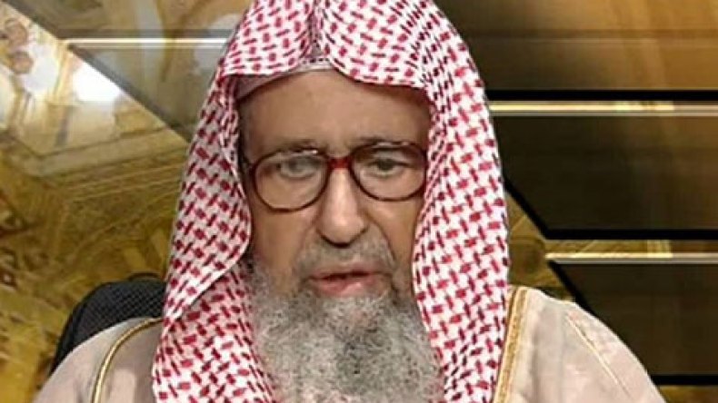 عضو في هيئة كبار العلماء السعودية يحرّم الأناشيد الإسلامية ويراها “فتنة وبدعة”