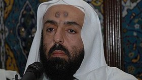 الكويت ترحل داعية سعوديا تطاول على الصحابة وأمهات المؤمنين