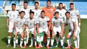 أواسط الجزائر يجتازون العقبة السعودية ويتأهّلون