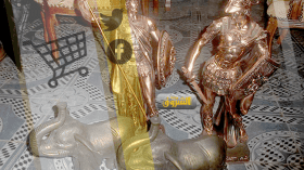 تحف نادرة تباع بالملايير في مزادات الكترونية!