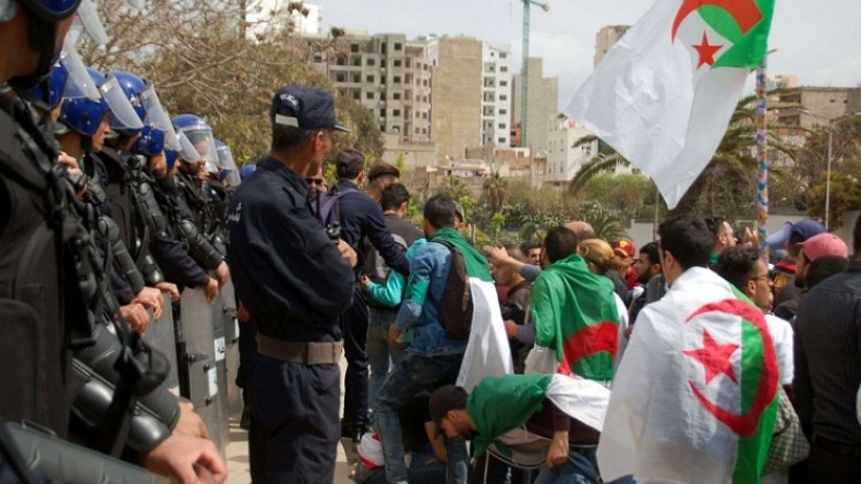 فتح تحقيق في فيديو مواجهات مع الشرطة