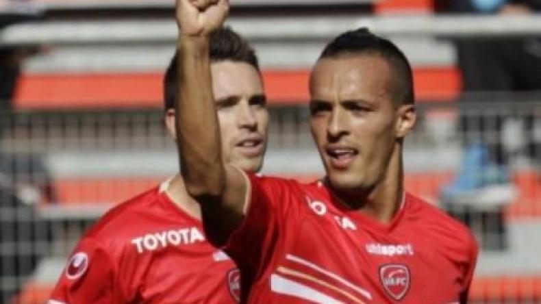 قدير يفتتح عدّاد التهديف مساهما في سحق مرسيليا