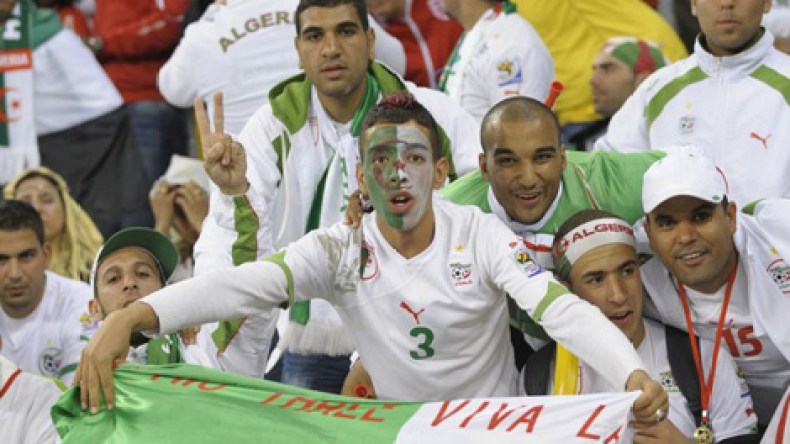 “وان تو ثري فيفا لالجيري”.. في ذكراها الأربعين