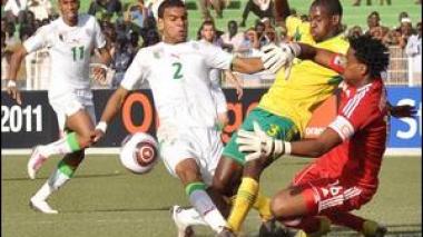 CHAN-2011: Algeria stuns South Africa (2-0), go through to semifinals
