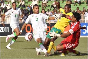 CHAN-2011: Algeria stuns South Africa (2-0), go through to semifinals