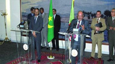 Algérie-Mauritanie : les moyens de consolider la coopération bilatérale évoqués à Alger