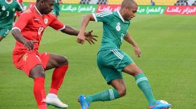تشكيلة من لاعبي المنتخب الأولمبي والمحليين لمواجهة فلسطين