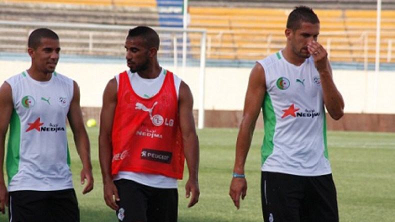 6 لاعبين جزائريين مشاركتهم معلّقة أمام غامبيا