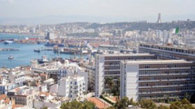 الجزائر تخاطر بسياسة أجور “انجلوسكسونية”