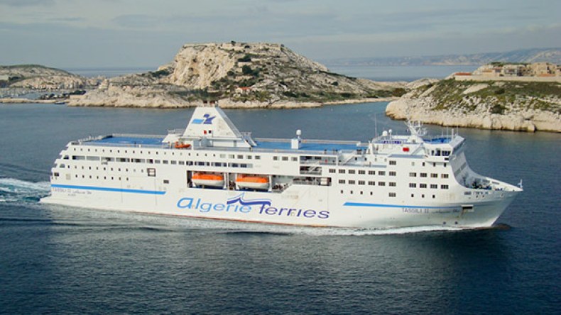 “باخرة عملاقة” لنقل 1800 مسافر و600 مركبة