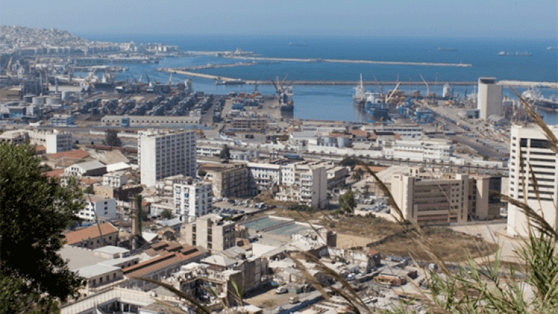 Sieste التنمية