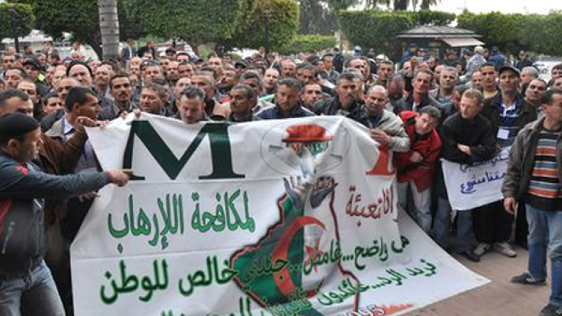 مشطوبو الجيش يطالبون باعتماد تنسيقيتهم لتحقيق مطالبهم