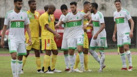 الموندياليون يعجزون عن الفوز على 10 لاعبين بينينيين!