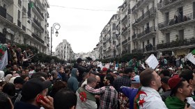 “السلطة تواجه أكبر تحدّ منذ 20 عاما”