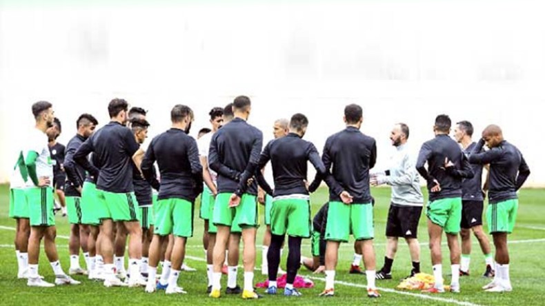 الخضر تنقلوا إلى البينين وعينهم على الفوز