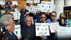 المحضرون القضائيون ينقلون حراكهم إلى قسنطينة